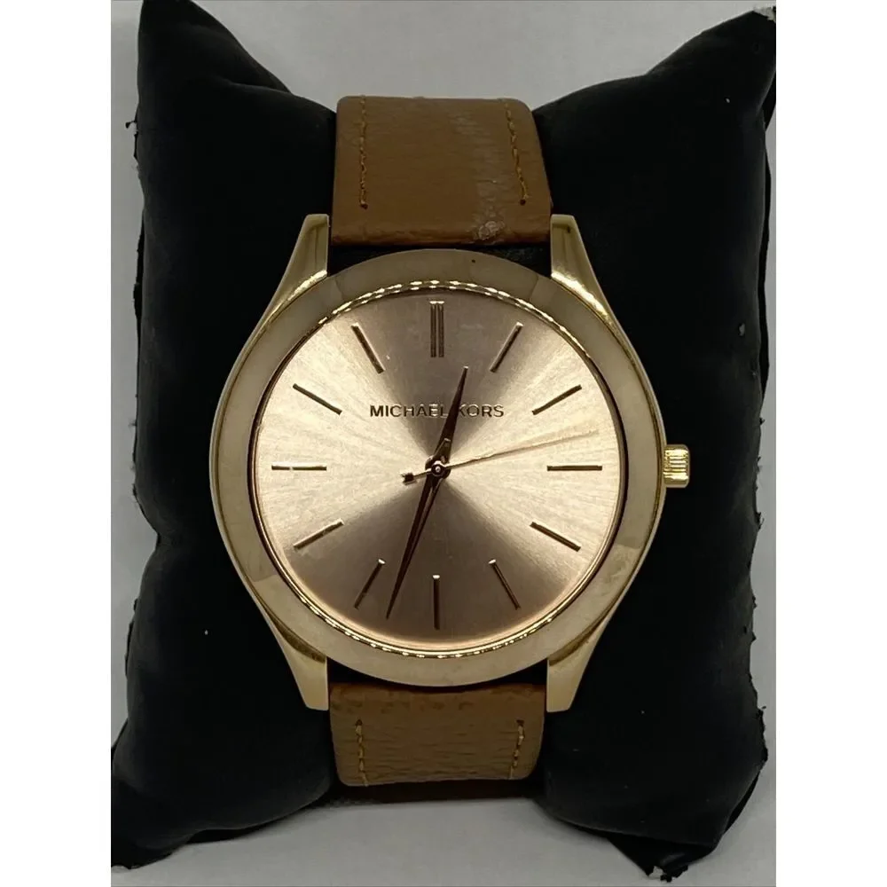 Michael Kors Runway MK3197 Unisex Brown Leather Analog Dial Quartz Watch EY315
